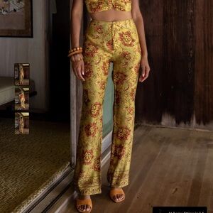 Savannah Morrow The Label linen prints with botanical print Size Large